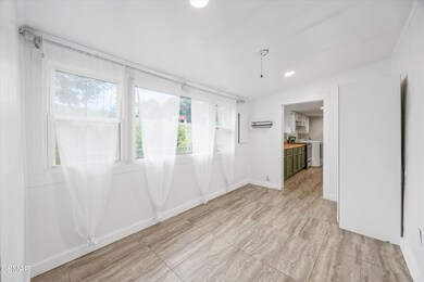 Light-filled Dining Room