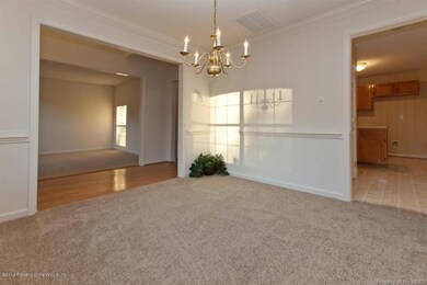 3DiningRM2604SirThomasWayWilliamsburgVA