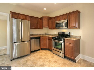 615 Bridgeboro St, Riverside, NJ 08075 - photo 4