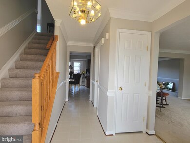 7941 Galloping Cir, Windsor Mill, MD 21244 - photo 4