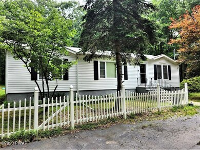 201 Fellowship Dr, Hawley, PA 18428 - photo 3