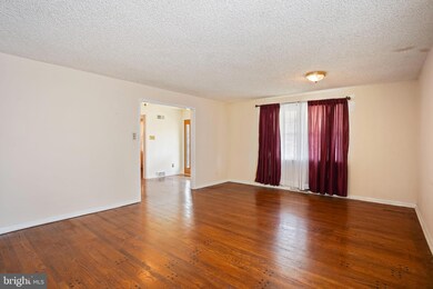 7912 Louise Ln, Glenside, PA 19038 - photo 7