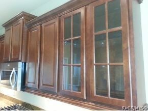Kitchen Cabinetry w/Windows
