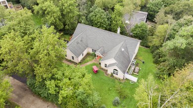 5302 Hayes Rd, Algonquin, IL 60102 - photo 3