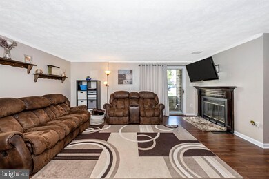 811 Stratford Way unit C, Frederick, MD 21701 - photo 3