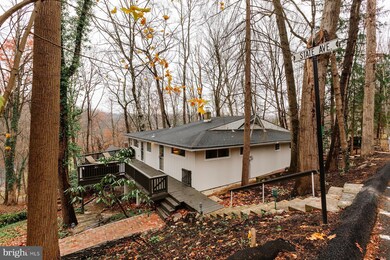 425 Yale Ave, Mount Gretna, PA 17064 - photo 4