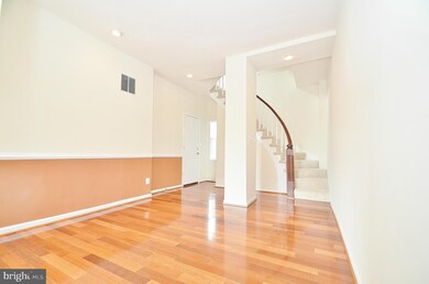 36 Parkin St, Baltimore, MD 21201 - photo 4