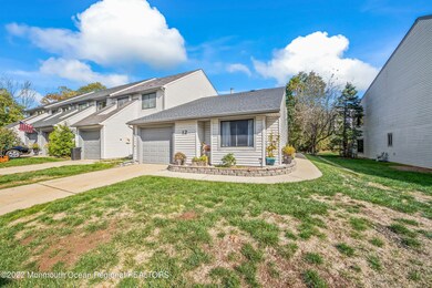 12 Lexington Cir, Matawan, NJ 07747 - photo 2