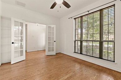 118 Hearthshire Cir, the Woodlands, TX 77354 - photo 6