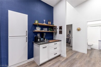 ~THE ACCENT WALL COLOR ADDS SUCH FLAIR AND BEAUTY