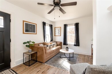 3122 E Shawnee Ave, Des Moines, IA 50317 - photo 6