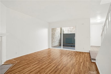 18411 Hatteras St unit 122, Tarzana, CA 91356 - photo 7