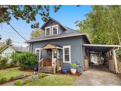 1207 E 7th St, Newberg, OR 97132 - photo 4