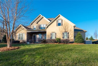 428 Augusta Dr, Statesville, NC 28625 - photo 2