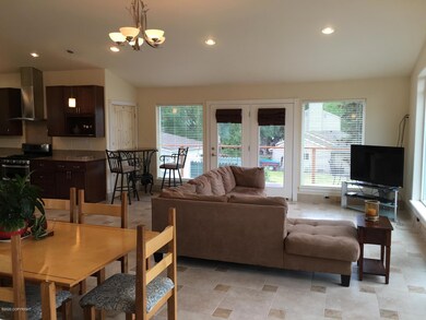 223 W 23rd Ave, Anchorage, AK 99503 - photo 4