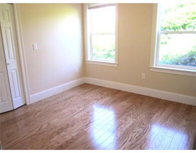 123 Cummins Hwy unit 1, Roslindale, MA 02131 - photo 6