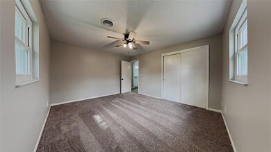 6041 18th St, Zephyrhills, FL 33542 - photo 6