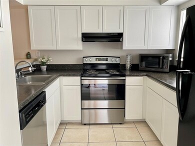 330 Scottsdale Square unit 330, Winter Park, FL 32792 - photo 2