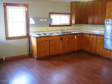 241 Vine St, Honesdale, PA 18431 - photo 3