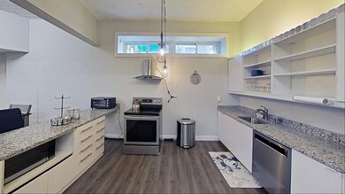 8 Parker St unit 5, Everett, MA 02149 - photo 3