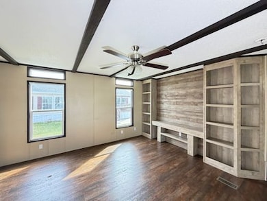 331 Gordy Rd Trlr 14, Bacliff, TX 77518 - photo 4