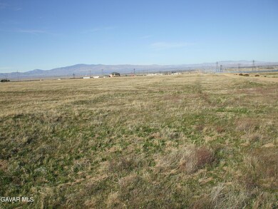 100th W Avenue K-2 unit K2, Lancaster, CA 93536 - photo 4