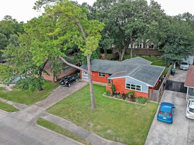 5414 W 43rd St, Houston, TX 77092 - photo 3