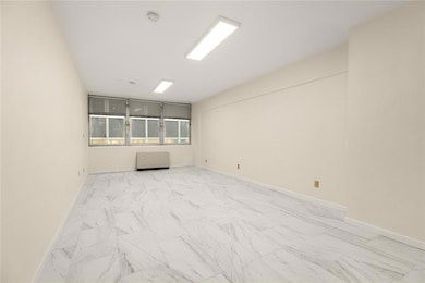 Seaport South Apartments, New York, NY 10005 - photo 3