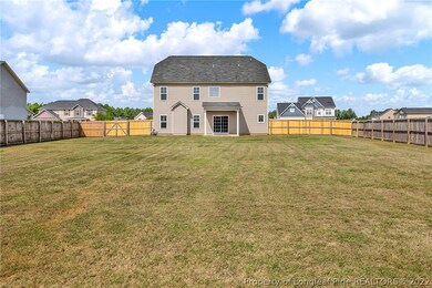 Huge, fenced back yard!