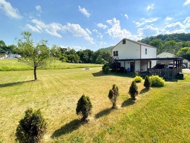 19 Left Branch Ln, Randolph Center, VT 05061 - photo 2