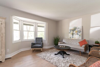 9002 Graystone-2