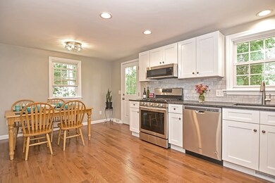 129 Dover Rd unit 129, Millis, MA 02054 - photo 4