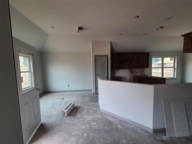 206 Clover Cir, Weatherford, TX 76086 - photo 5