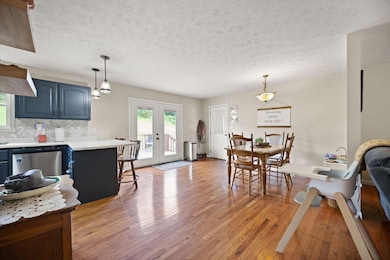 769 J B Buttrey Rd, London, KY 40741 - photo 5