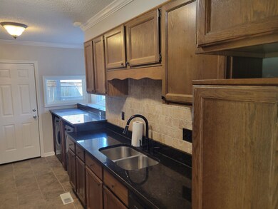 3811 N Swan Ridge Cir, Memphis, TN 38122 - photo 3