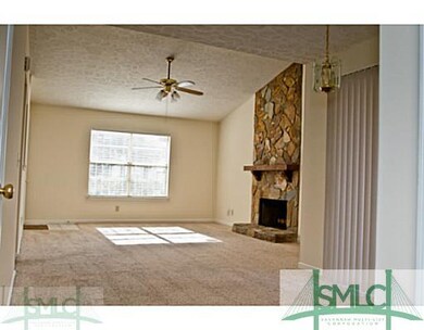 Living Room. Nice sized living room with great fir