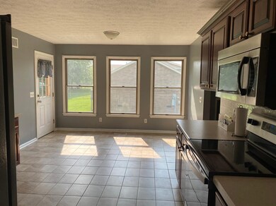 352 Virginia Ave, Harrodsburg, KY 40330 - photo 7