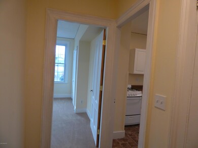 198 Flax Hill Rd unit 4, Norwalk, CT 06854 - photo 2