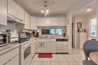 Forest Branch Kitchen 2
