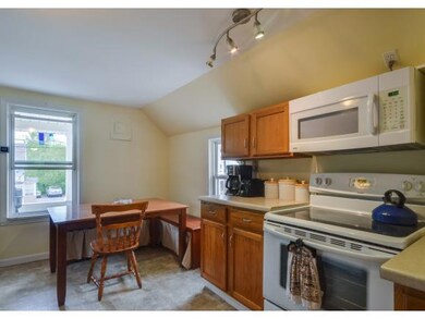 92 B St W unit B, Winooski, VT 05404 - photo 5