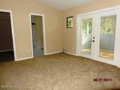 Caliph Master bedroom