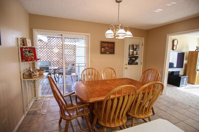 Dining Area V1