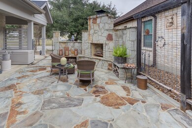 1444 Hanz Dr, New Braunfels, TX 78130 - photo 2