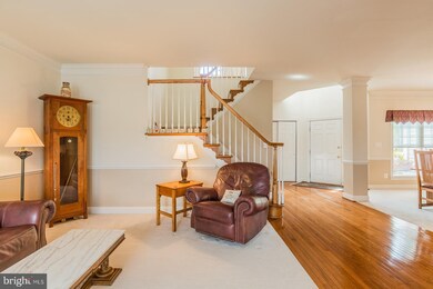 25657 Tremaine Terrace, Chantilly, VA 20152 - photo 3