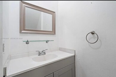 838 NW 82nd Ave unit 2, Plantation, FL 33324 - photo 6