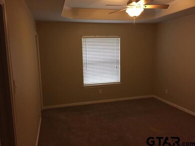 6070 6070 Creekside Cir, Tyler, TX 75703 - photo 5