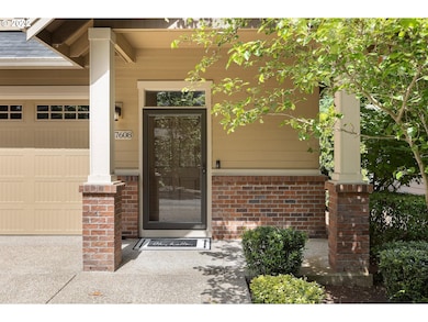 17608 Sydni Ct, Lake Oswego, OR 97035 - photo 2