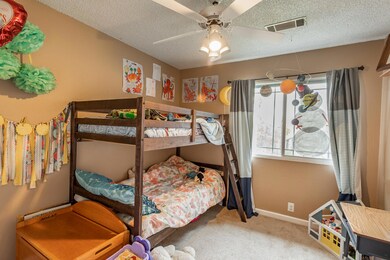 60 Bedroom