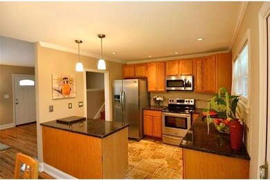 10 E Dickens Rd, Claymont, DE 19703 - photo 6