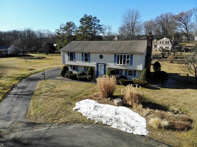 120 Larivee Ln, West Springfield, MA 01089 - photo 4